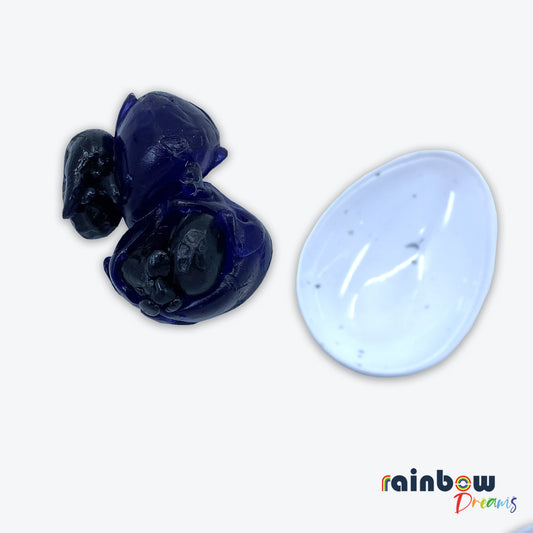 Alien Baby Egg Capsule Holder